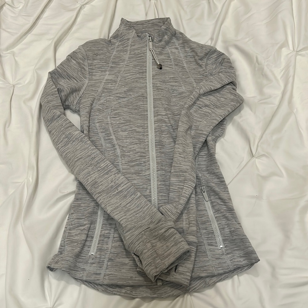 LULULEMON DEFINE JACKET size 2